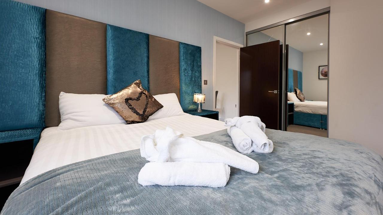 Luxustay Milburn House Милтон-Кейнс Экстерьер фото