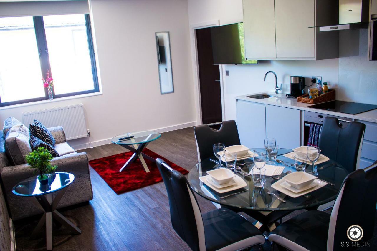 Luxustay Milburn House Милтон-Кейнс Экстерьер фото
