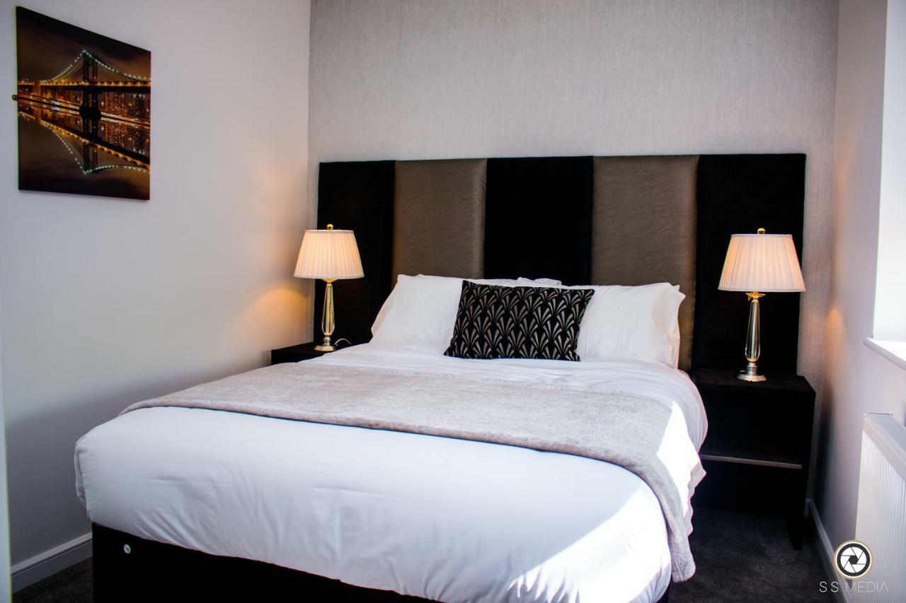 Luxustay Milburn House Милтон-Кейнс Экстерьер фото